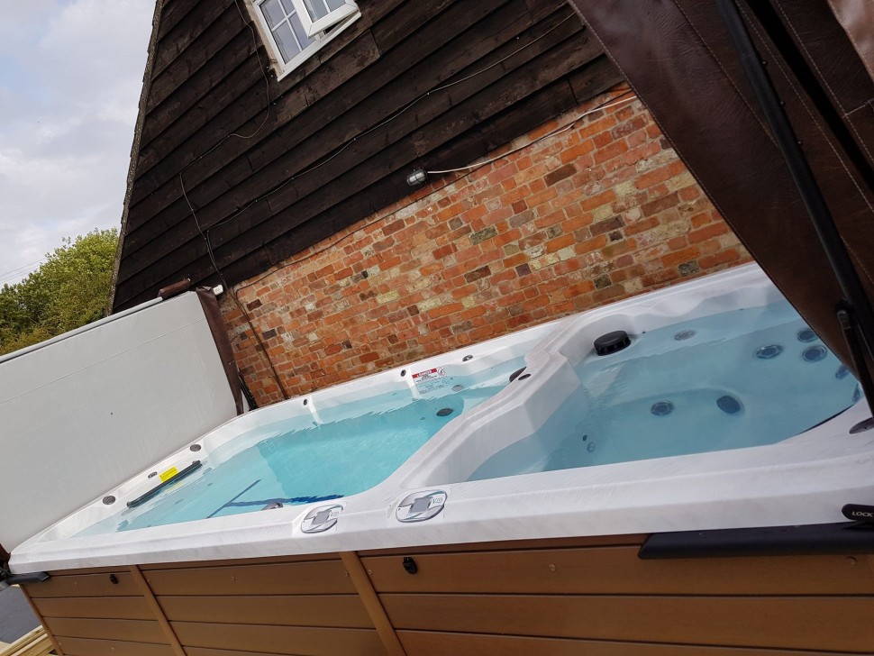 Плавательный спа-бассейн с противотоком Vita Spa Swim Spa VM 8