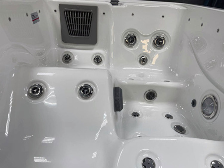 Гидромассажный спа-бассейн JNJ Spas Elegant Eco SPA-347 / Выставочный образец